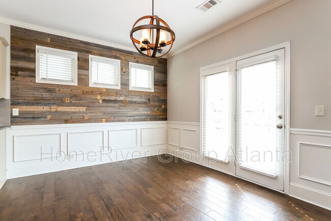 Foto del edificio - 6527 Crosscreek Ln