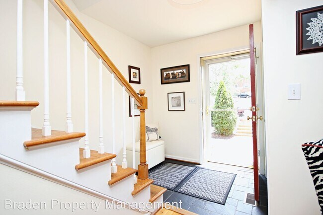 Building Photo - 3 br, 2.5 bath House - 57 Georgetown Green