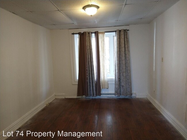 Building Photo - 4 br, 2 bath House - 525 N. Jordan Street