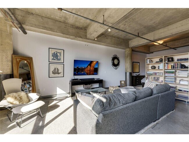 Foto del edificio - 901 N 3rd St
