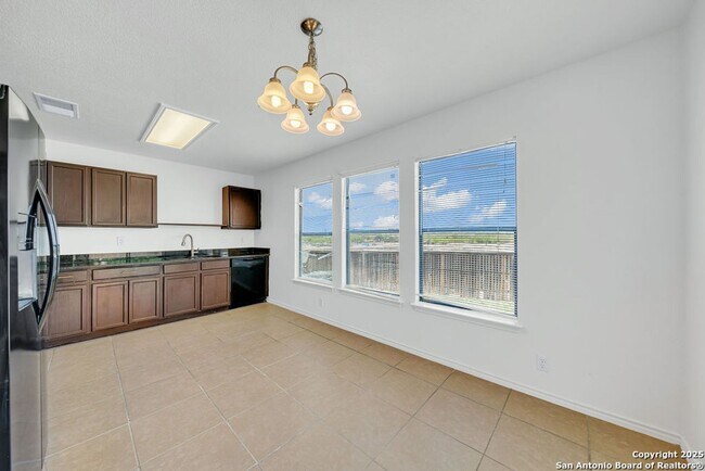 Foto del edificio - 3-BEDROOM IN VILLAS AT INGRAM HILLS, LEON ...