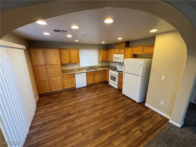 Building Photo - 8896 Bonneville Peak Ct