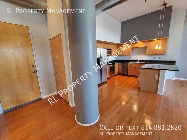 Foto del edificio - Beautiful 1 bedroom 1 bathroom condo in do...