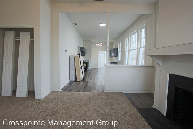Foto del edificio - 3 br, 1 bath House - 800 W. Ferguson
