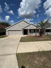 Building Photo - 1063 Bluegrass Dr