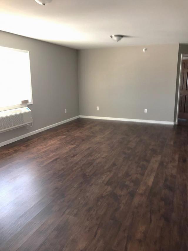 Building Photo - 3 bedroom in Alexandria MN 56308