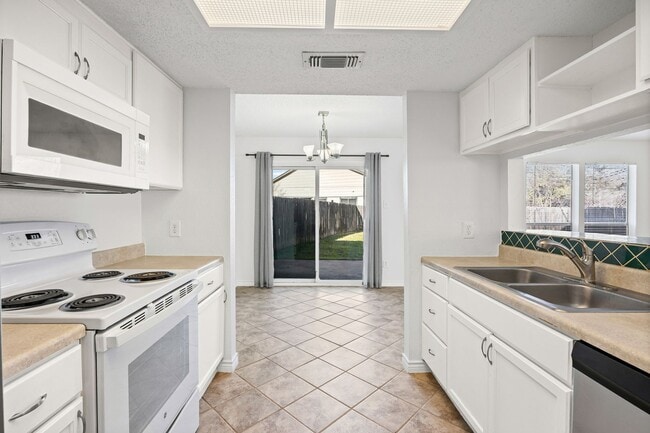 Building Photo - 2630 Alcott Ln