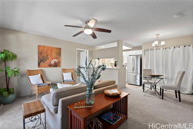 Building Photo - 287 Mananai Pl