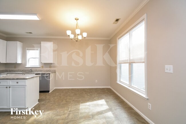 Building Photo - 2316 Sapphire Valley Dr