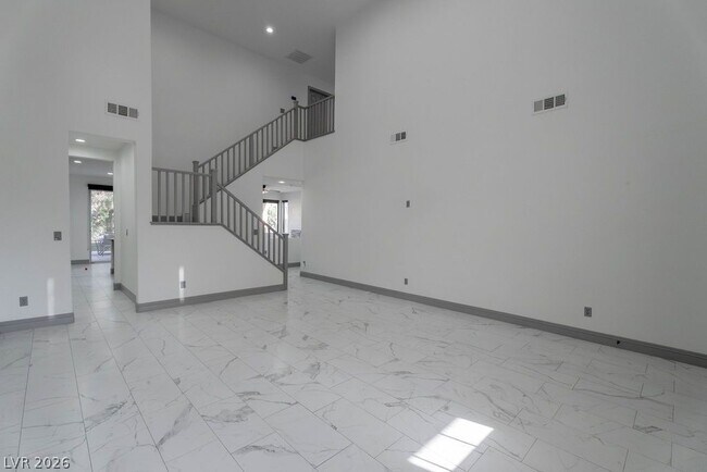 Foto del edificio - 9796 Altadena St