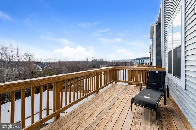 Foto del edificio - 7715 Harlow Cir