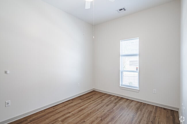 1HAB, 1BA - 686 ft² - Habitación principal - Perkins Homes Phase IIA, LLC