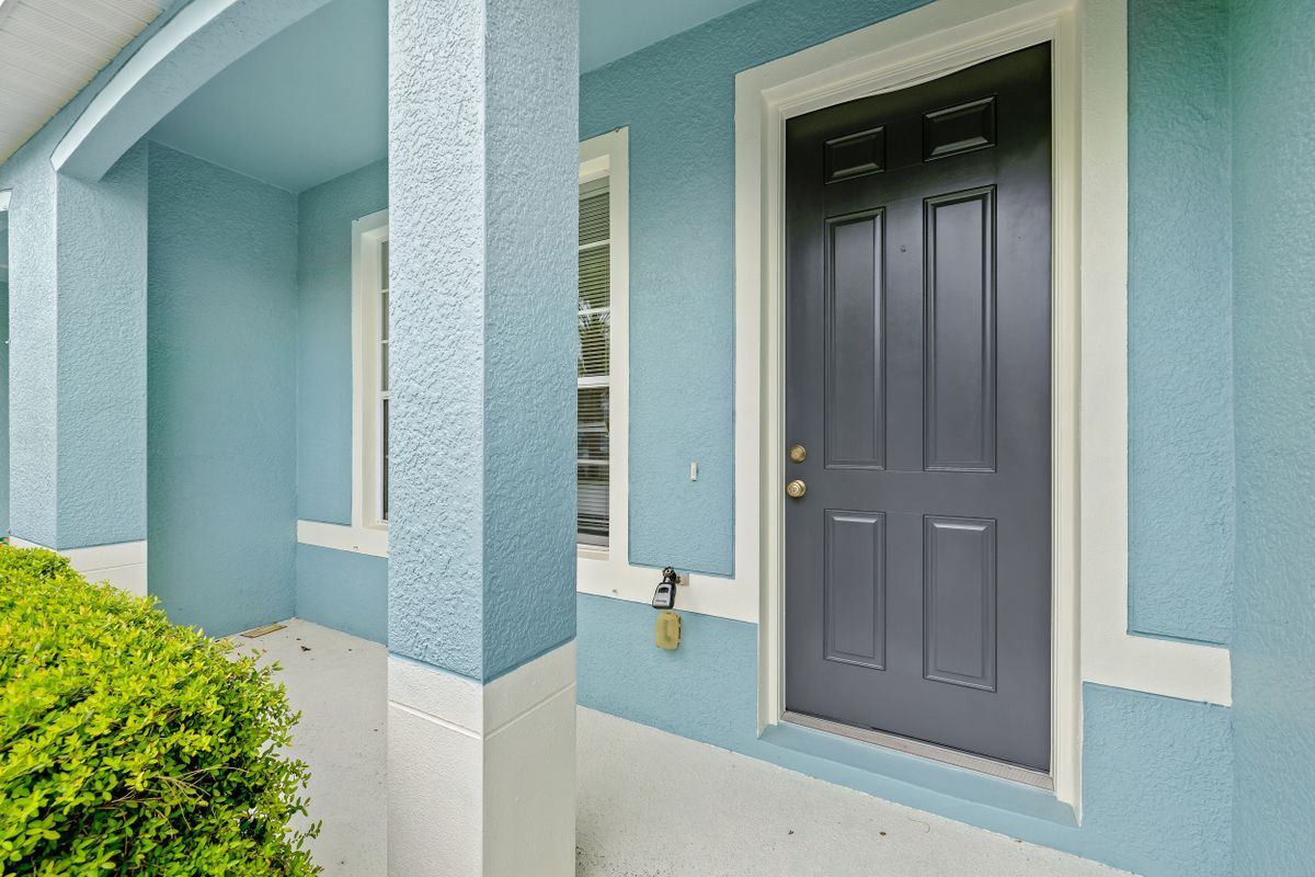 Foto principal - 11622 Colony Lake Dr