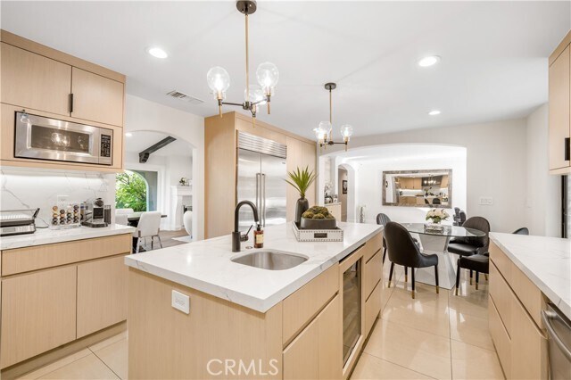 Foto del edificio - 3677 Eddingham Ave