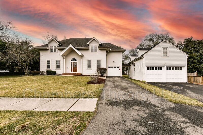 Foto principal - 600 Grace St