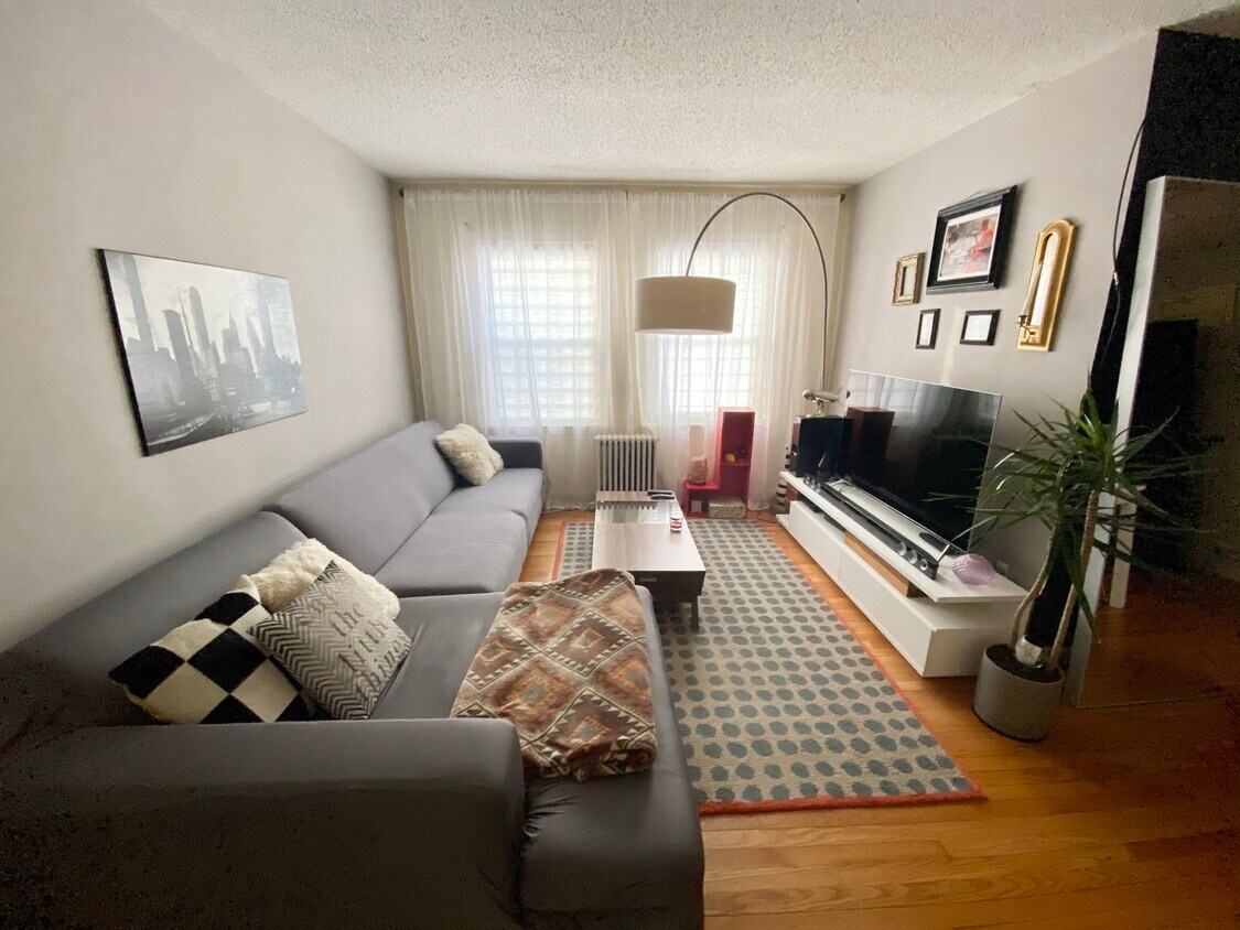 Foto principal - 1101 N Kensington St