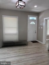 Building Photo - 6008 Addison Rd