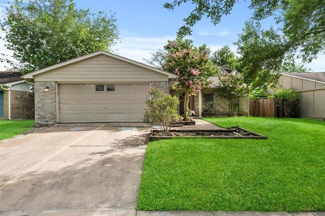 Building Photo - 6931 Tara Dr