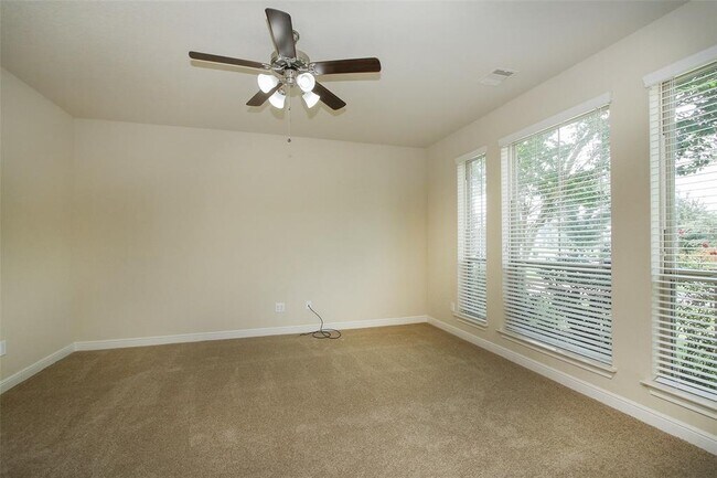 Building Photo - 19046 Sweet Springs Ln