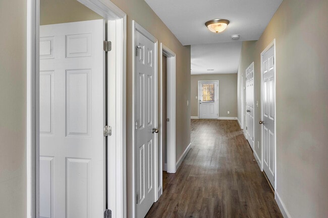 Building Photo - 5348 Dover Springs Way