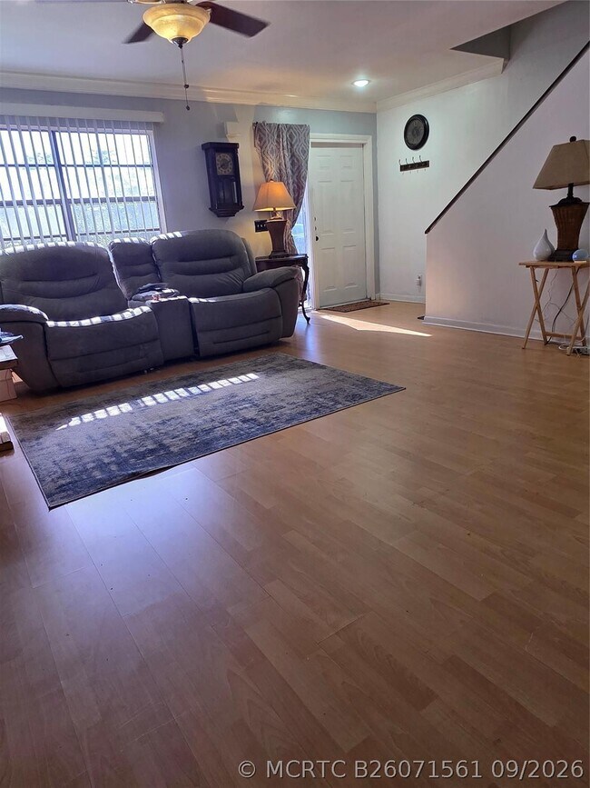 Foto del edificio - 605 NW 47th St