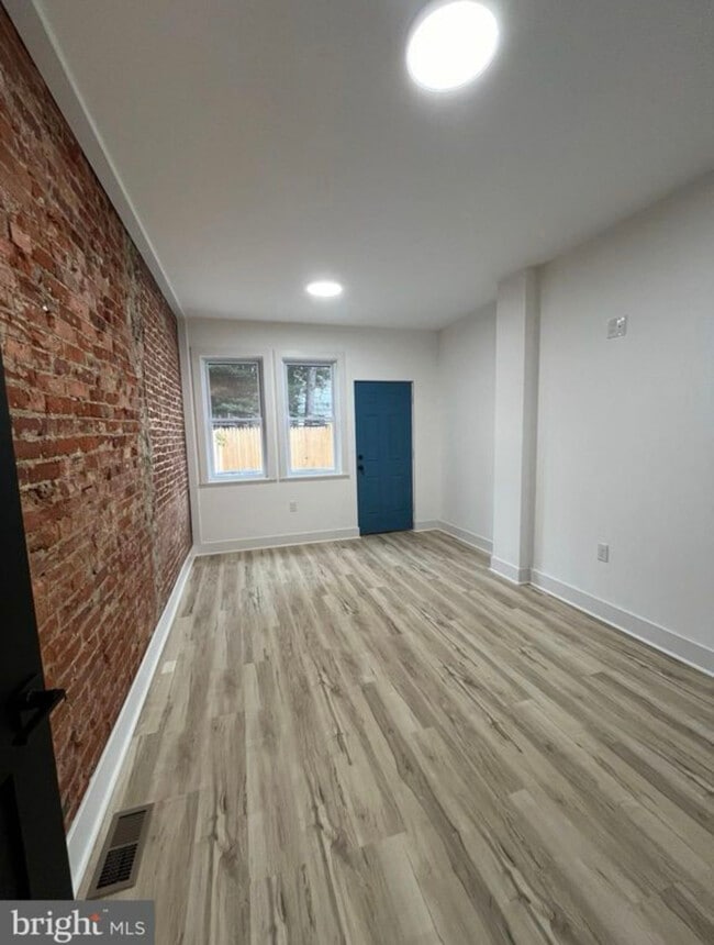 Foto del edificio - 4817 N 15th St