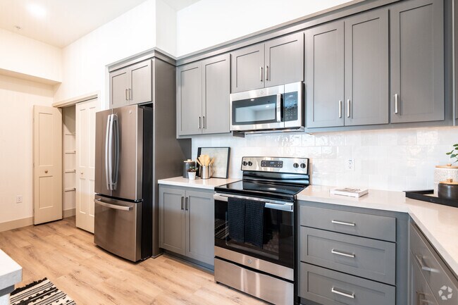1HAB, 1BA - Towne Centre