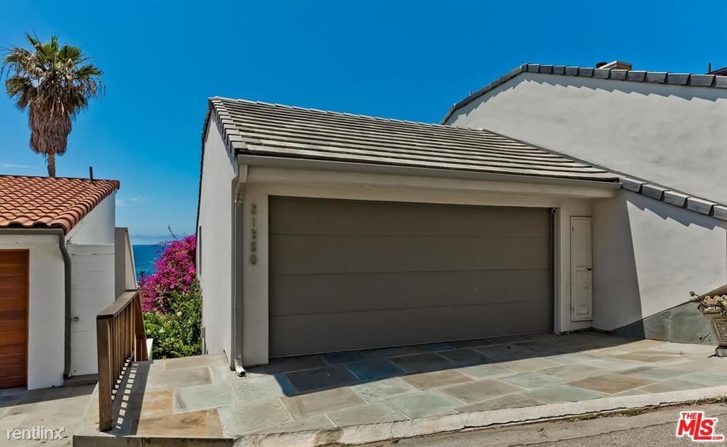 Primary Photo - 2 br, 2 bath Townhome - 21350 Rambla Vis