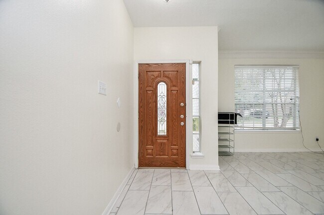 Foto del edificio - 9641 Weldridge Dr