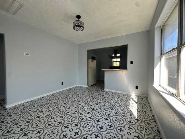 Foto del edificio - 7909 Avenue C