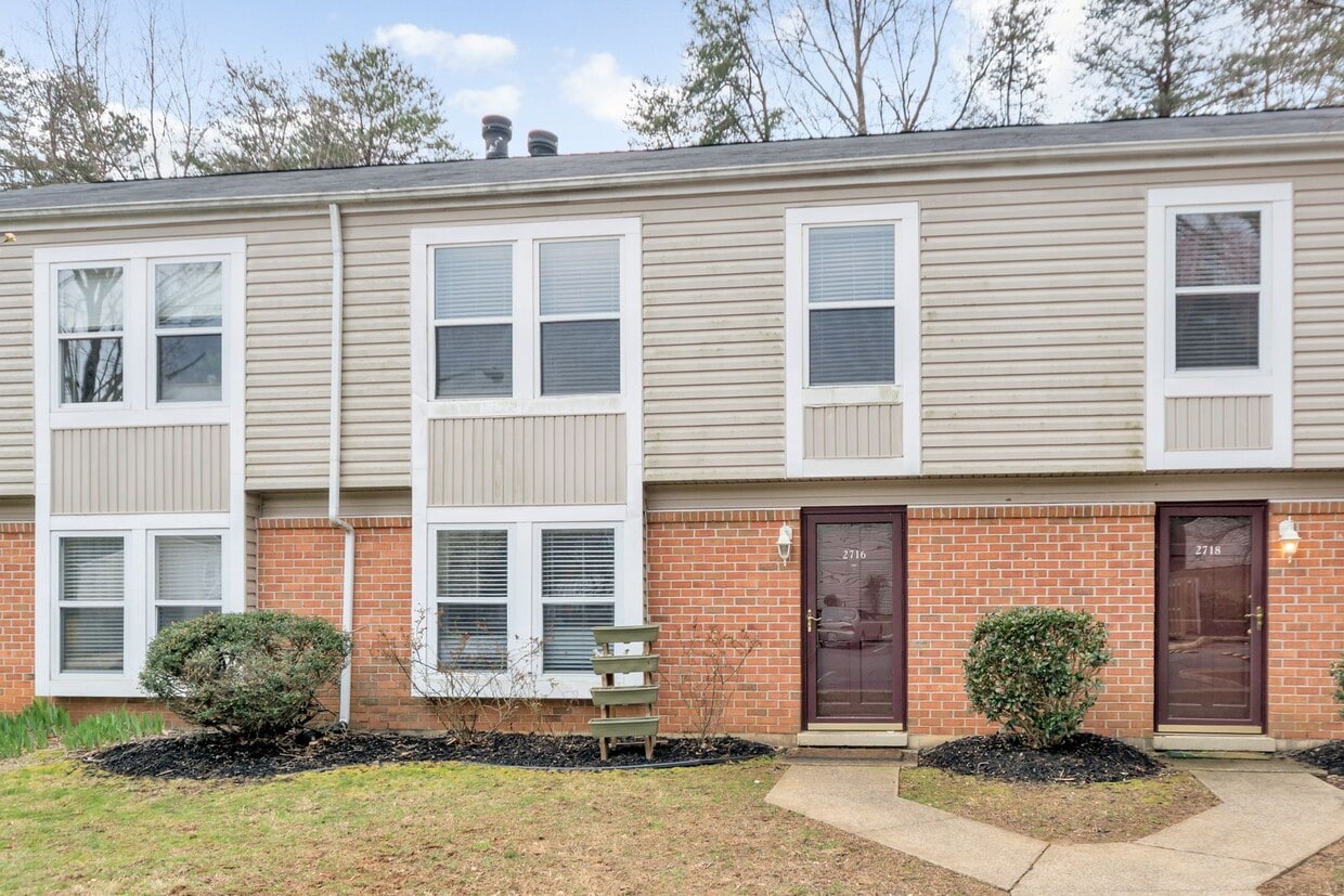 Photo - 2716 Gatewood Circle