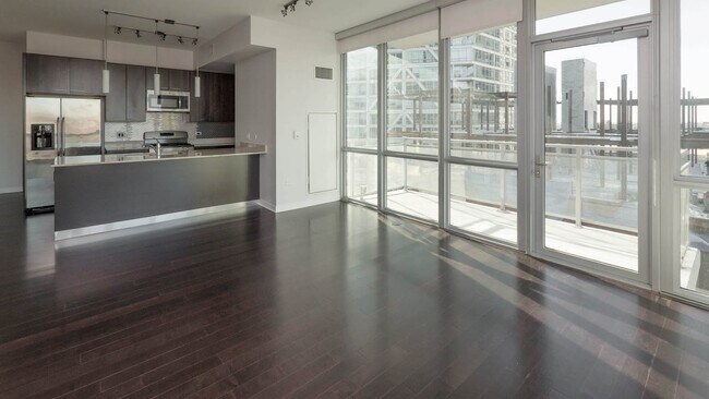 Foto del edificio - 536 W Erie St