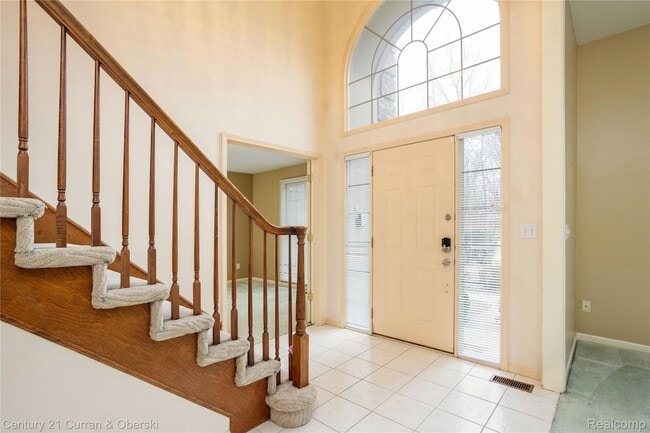 Building Photo - 42104 Echo Forest Dr