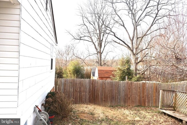 Foto del edificio - 147 Deacon Rd