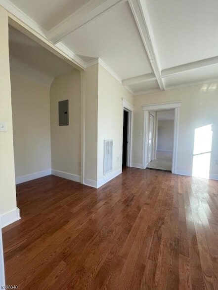 Building Photo - 484 S 16th St