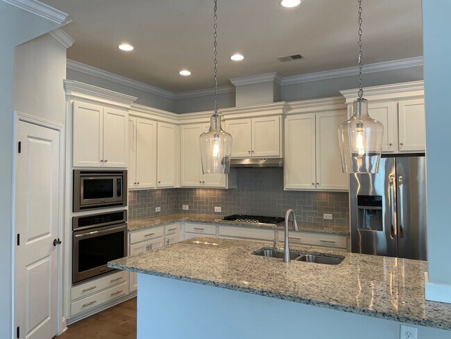 Foto del edificio - Beautiful Home In Greenway Village