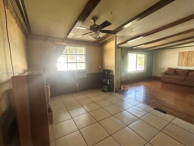 Foto del edificio - 10521 S 228th Ln