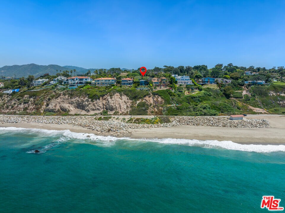 Primary Photo - 7089 Birdview Ave