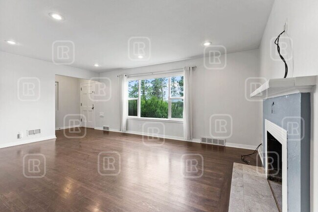 Foto del edificio - 805 W 16th Ave