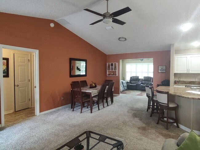 Building Photo - Furnish Single Family Home in The Villages