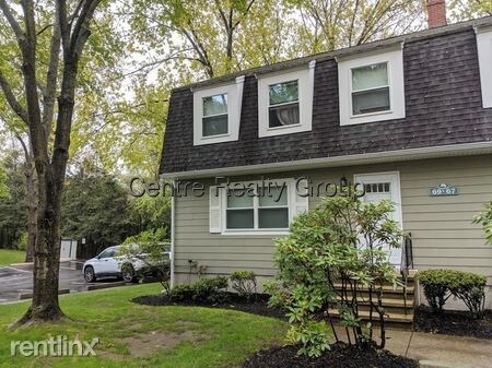 Building Photo - 3 br, 1.5 bath  - 39 Saco St