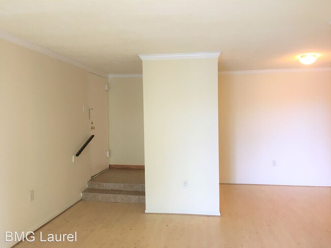 Foto del edificio - 2 br, 1 bath House - 7712 Hanover Pkwy (Un...