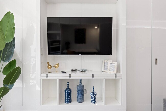 Foto del edificio - 12607 Larchmere Blvd