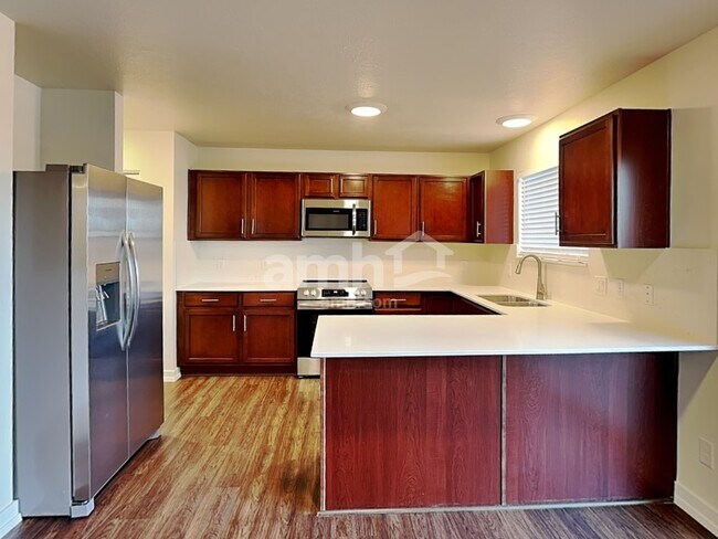 Building Photo - 4103 Dakota Dr