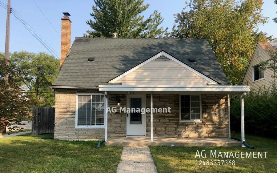 Foto principal - 17605 Lincoln Ave - Nicely Updated Eastpoi...