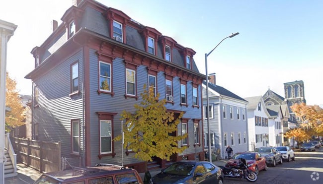 Building Photo - 124 Otis St
