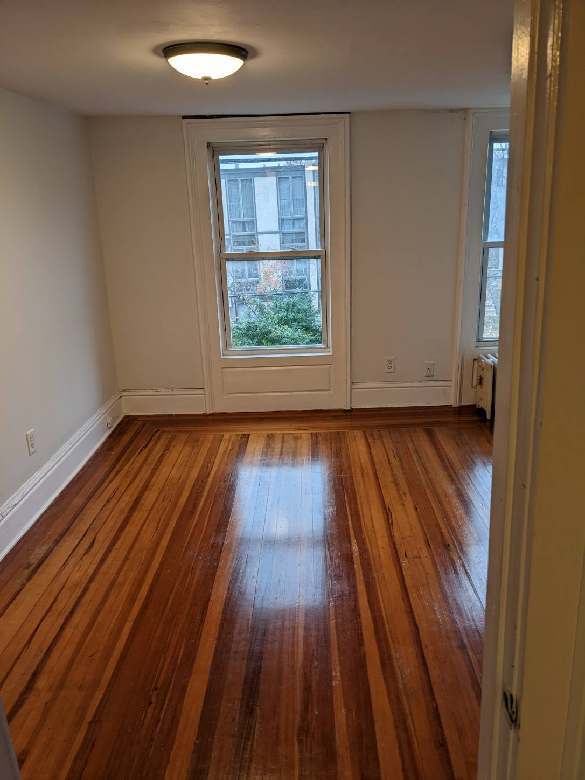 Beautiful floors - 6 Hughes Pl