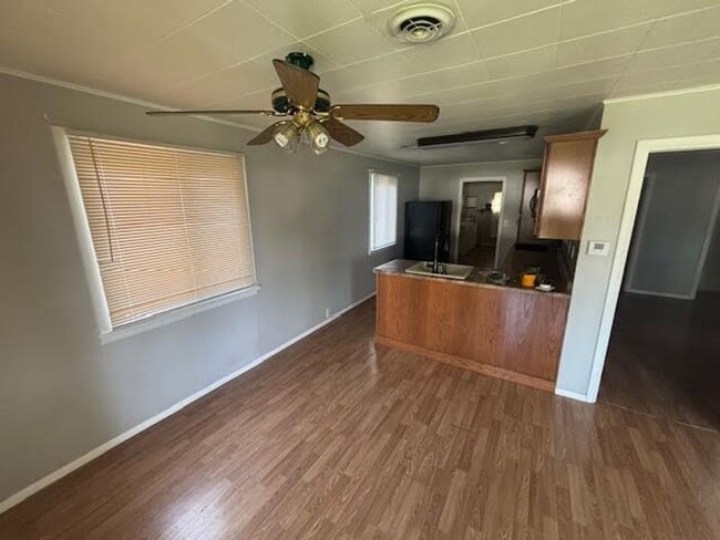 Building Photo - 2 Bedroom in Bethalto