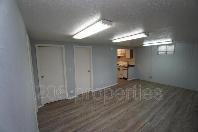 Foto del edificio - 1229 S Lincoln Ave