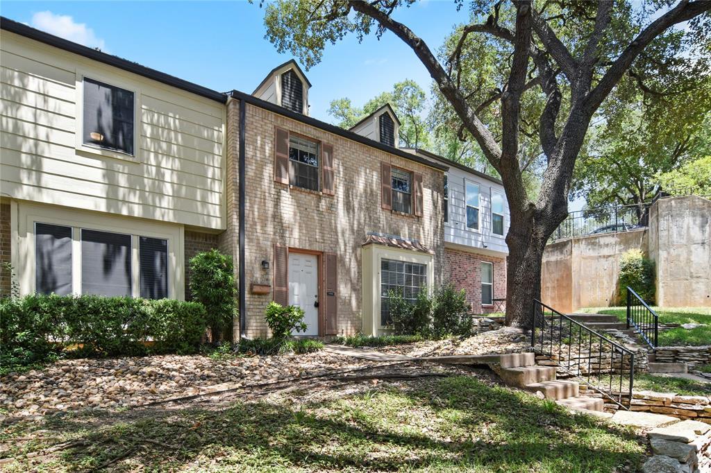 Foto principal - 6635 Valleyside Rd